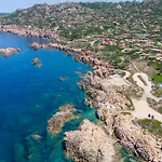 Li Tamerici Trinità dʼAgultu