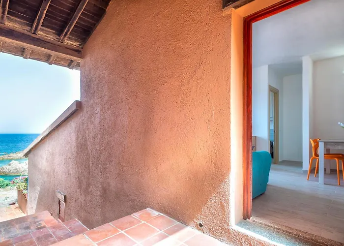 Li Tamerici Tatil Evi Trinità dʼAgultu