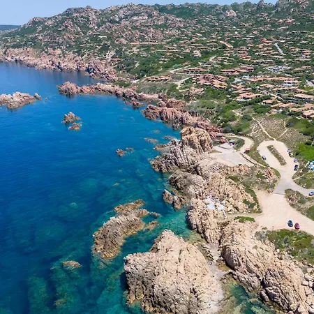 Li Tamerici Trinità dʼAgultu